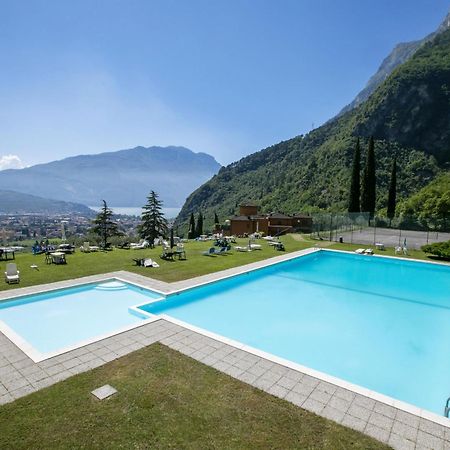 Lake View Dom-Us Apartment - Happy Rentals Riva del Garda Extérieur photo
