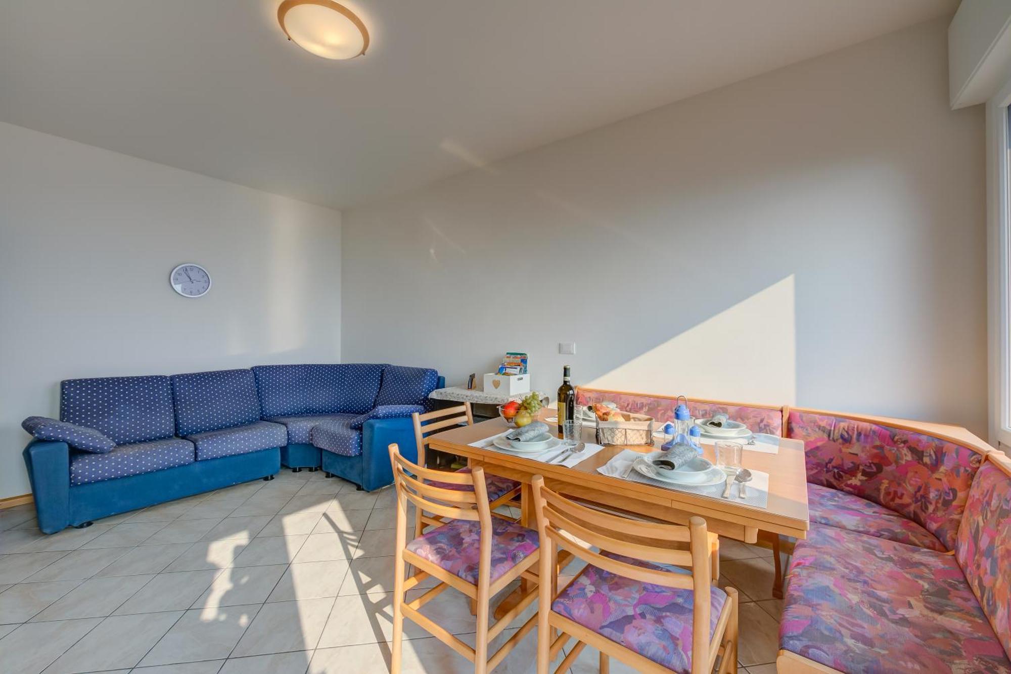 Lake View Dom-Us Apartment - Happy Rentals Riva del Garda Extérieur photo